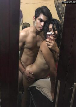 Esmeralda chica pervertida se saca nudes y videos cogiendo PACKSFREE.COM 04