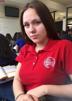 Colegiala mexicana tetona manda nudes al novio 1 4 1