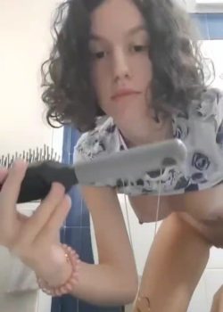 Morra Blanquita Tetona + vídeo dándose duro Con El Peine 1000456397