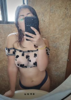 Pendeja trola tetona detonada por su amigo 1 2