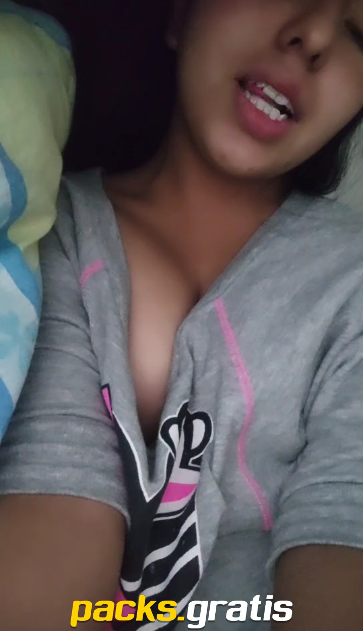 Morra De Tetas Pequeñas Se Masturba Con Objetos Morra De Tetas Pequeñas Se Masturba Con Objetos IMG 20250902 142030 1