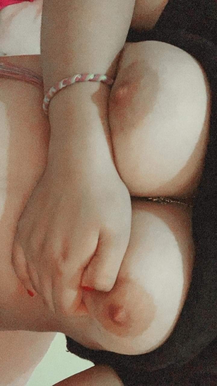 Sheyla pendeja trola tetona se filtran sus nudes Sheyla pendeja trola tetona se filtran sus nudes 1 9 1