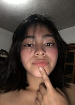 Morrita colegiala manda nudes a su profesor 6b3 4