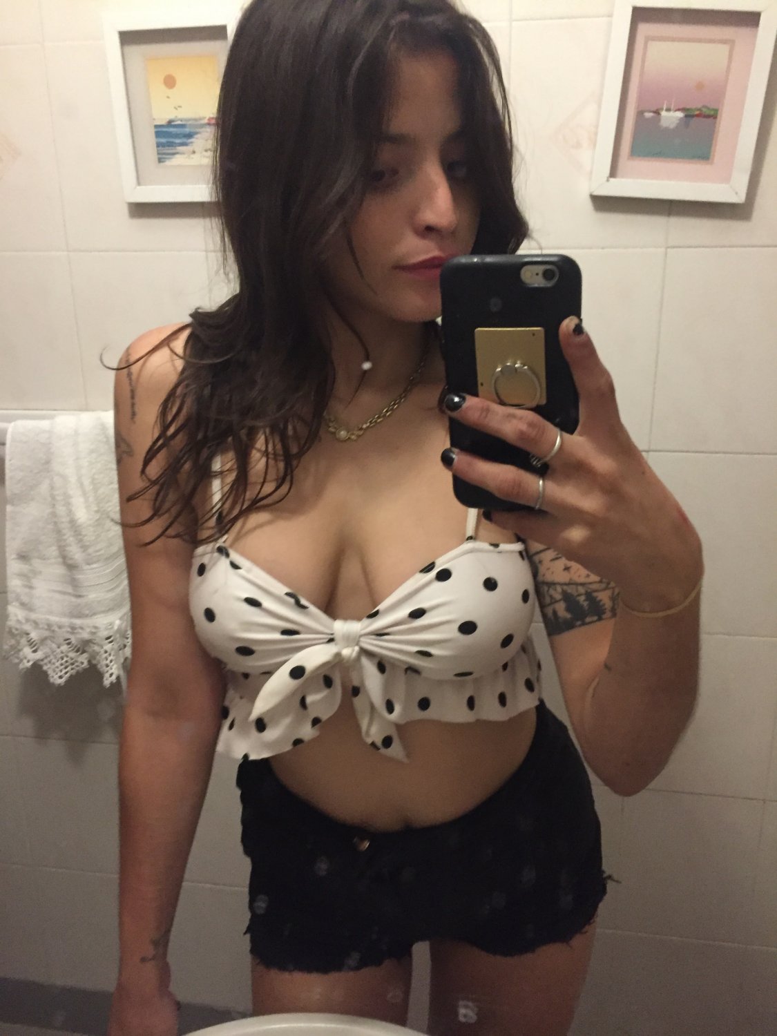 Pendejita colegiala de 18 añitos adicta a coger Pendejita colegiala de 18 añitos adicta a coger 1 2