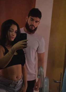 Mi amiga trolita comiendome toda la verga Mariana 5