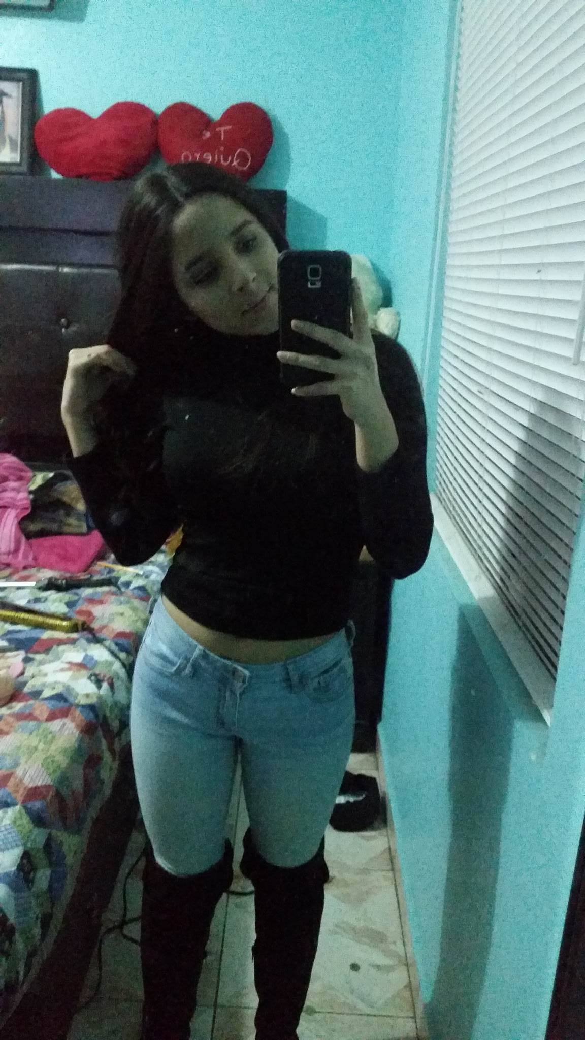 Morrita colegiala termina filtrada por infiel Morrita colegiala termina filtrada por infiel 1 24