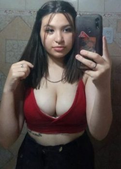 Cogiendome rico a la trolita de mi amiga 1 3